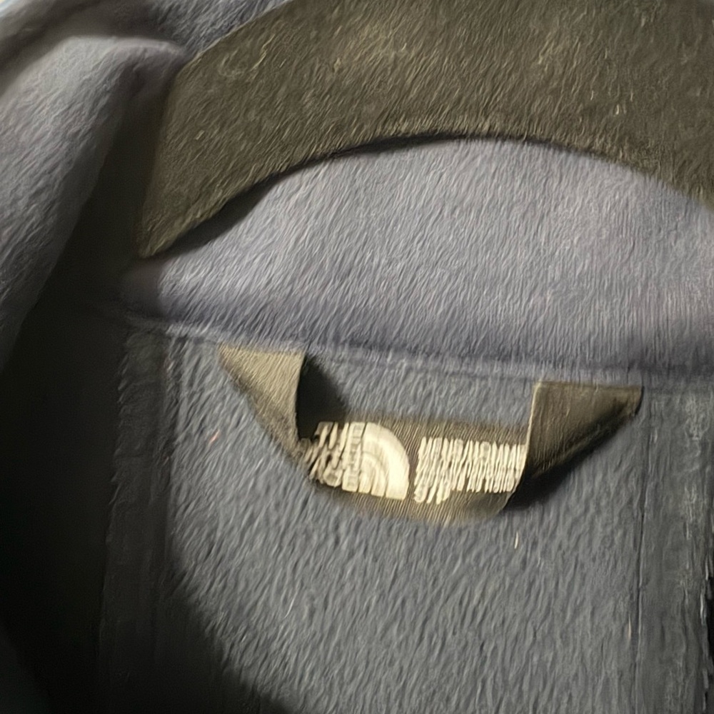 The North Face Men's Blue Performance Jacket - Picture 5 of 8